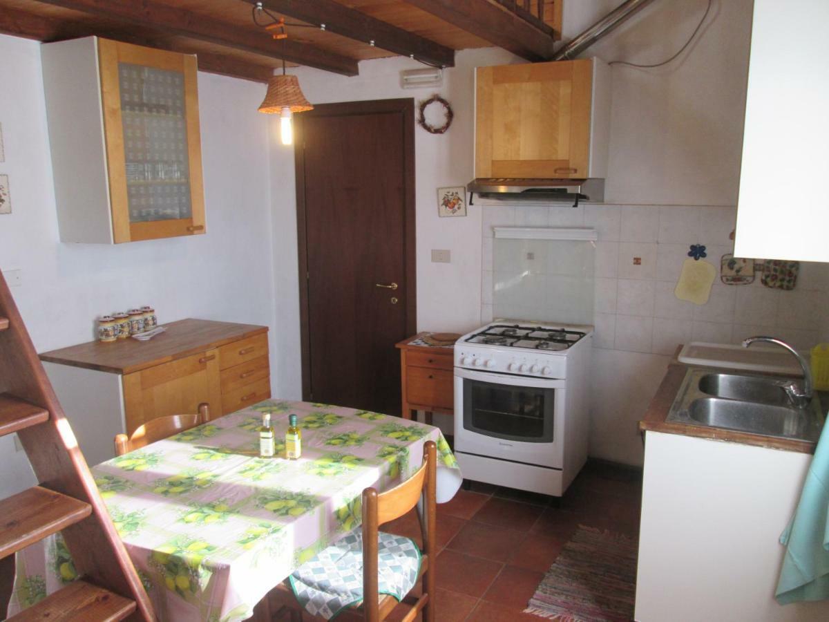 Agriturismo Bonu Gabriele Salò Eksteriør billede